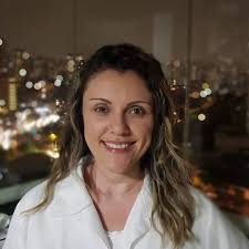 Vanessa Fortes's Instagram, Twitter & Facebook