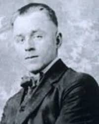 Calvin Goble's Instagram, Twitter & Facebook