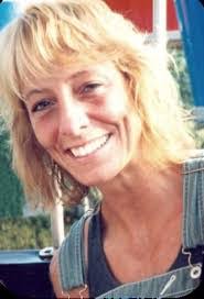 Laura Altergott's Instagram, Twitter & Facebook