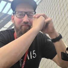 Thank you all for such an amazing run . Ridiculousness has been a blessing  in so many ways but the fact that we all just laughed together for 14 years  really made