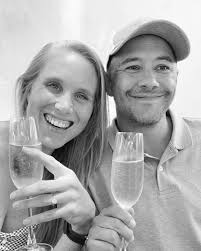 Kirsten Lockyer and Luke Laws's Wedding Website