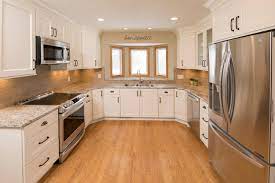 Golden oak ready to assemble (rta) kitchen cabinets bring out the brightest colors in your kitchen. Updating Oak Cabinets Doors Floors Trim Living With Oak 101 New Spaces Remodeling Twin Cities