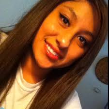 Stream random :) enjoyy. by Vanessa Veronica Bahena