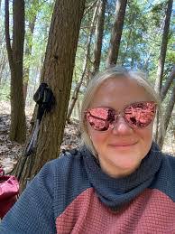 Colleen Ratliff's Instagram, Twitter & Facebook