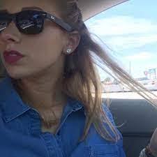 Deondra Dailey's Instagram, Twitter & Facebook