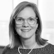 Isabel Roth's Instagram, Twitter & Facebook