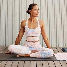 Tees and sports bras are cut just right. Manduka Premium Yoga Mats Yoga Towels And Clothing Manduka Eu