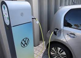 Electrification Les Constructeurs Vont Supprimer Plus De 80 000 Emplois Voiture Electrique Constructeur Constructeur Automobile