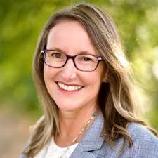 What an honor to be recognized for doing something you love! Thank you ro  my amazing Executive Committee ladies Samantha Scherr , Ilana M. Kaufman ,  Caroline Bigelow, M.B.A , Salena Bracamontes ,