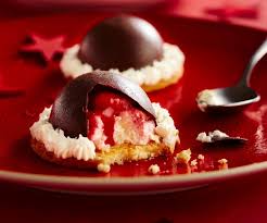 Dome Chocolat Citron Et Coulis De Framboises Recette Coulis Framboise Dessert Alimentation