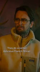 Golden hour in Venice, couldn't help but take a few snaps (me trying to be  all arty like) #venice #memories #contemplation