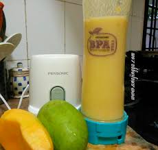 Antara air di bulan puasa yang paling daku tak tahan dalah air tebu, air tembikai itulah dia himpunan resepi minuman viral ala detox yang sedap untuk sejukkan badan di bulan puasa. Cara Buat Air Mangga Susu