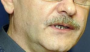 Nu degeaba acelasi dragnea ne atragea atentia ca nimeni altul decat numai dansul cunoaste programul de guvernare din scoarta in scoarta. Atentie La Liviu Dragnea Blog Gb