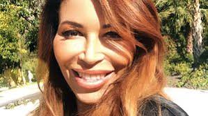 Patricia blanco ist die tochter des schlagersängers roberto blanco und seiner ehemaligen ehefrau mireille. Vom Ex Verkuppelt So Traf Patricia Blanco Ihren Neuen Lover Promiflash De