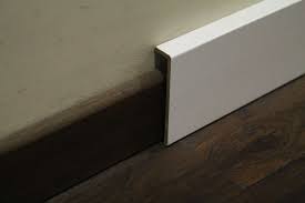 Surplinthe De Renovation Blanche Plinthe De Recouvrement 20 X 92 Mm Lg 2 40m