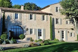 Propriete A Vendre Lacoste Luberon Provence Knight Frank Maison En Provence Facade Maison Belle Maison