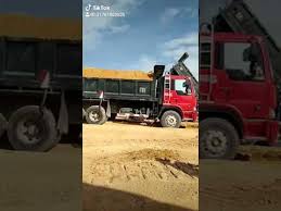 Dump truck trailer pasir camc 480hp powerful l tipper truck malaysia. Tik Tok Abang Lori Tipper Youtube