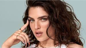 Mae Muller: Who is the UK's Eurovision entrant?