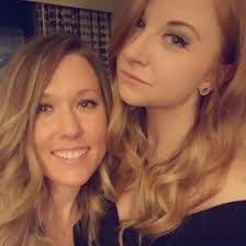 Allison Echols's Instagram, Twitter & Facebook