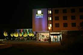 This hotel is 14.9 mi (24 km) from rhine falls and 1.7 mi (2.8 km) from hohentwiel. Holiday Inn Express Singen In Singen Germany Lets Book Hotel