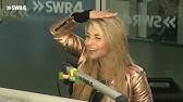 So scheint sich die beauty so gut wie mit jedem aus ihrem business zu verstehen. Beatrice Egli Ungeschminkt Beim Sport Youtube