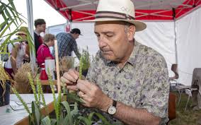 Swiss peoples party (svp) born on: Le Conseiller Federal Guy Parmelin Visite Agroscope
