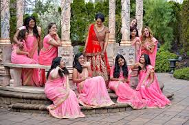What to wear to an indian wedding. What Should A Westerner Wear To An Indian Wedding