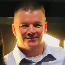 Welcome to my introductory class 👏 Working in Gaming 101! Today we are  going to learn what it's like in a few different data roles at a gaming  company 🎮 Data Scientist -