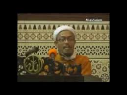 Sehingga dia dinilai telah menceraikan istrinya, tanpa harus dikembalikan ke niat suami tersebut. Apa Hukum Suami Mengaku Bujang Atau Duda Adakah Jatuh Talak