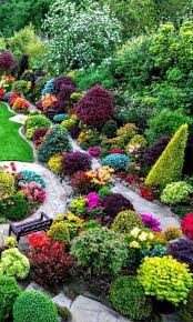 33 Besten Ideen Fur Die Gestaltung Von Blumendekorationen Fur Sie 23 Die Anzahl Der Verfugbar Garten Landschaftsbau Landschaftsbau Gartengestaltung