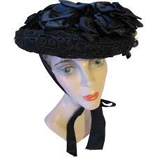 Victorian Era Mourning Hat In Black In Net Lace And Velvet Victorian Hats Mourning Hat Hats Vintage