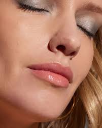 Paradise with Far & Away color!✨ Indulge in wanderlust with our  limited-edition Pink Sand Shadow Palette. Enjoy five dreamy shades of our  97% natural & plant-based Soft Touch Shadow formula... 👀 Golden