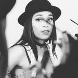 Mandi Leigh's Instagram, Twitter & Facebook