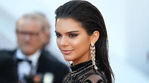 Kendall Jenner rrëmbeu gjithë vëmendjen në festën pas “Oscar”
