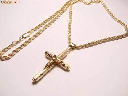 Procedura noastra de cumparare ofera clientilor nostri confortul care vine de la un magazin de amanet. Cat Costa Un Gram De Aur De 18k In Romania Catwalls