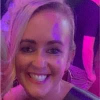 60+ perfiles de «Cheeke»