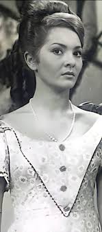 TELEVISION Y CINE EN RETROSPECTIVA