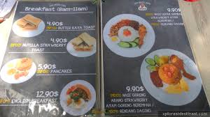 Aktiviti paling menarik di ladang strawberi ialah memetik strawberi dan makan buah strawberi segar terus dari ladangnya. 200 Seeds Cafe Di Cameron Highlands Xplorasi Destinasi
