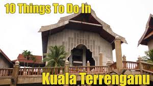 You may get an up close appearance of these giant sharks, stingrays, turtles, piranhas and a number of additional sea monsters. 10 Things To Do In Terrenganu Malaysia Youtube