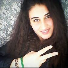 ESRA KAYA (@Esrakaya__21)