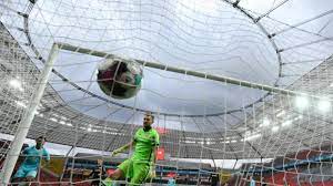 Gegen wen spielen bayern münchen, borussia dortmund und rb leipzig? 1 Bundesliga Live Im Tv Stream Ubertragung Im Free Tv Sky Oder Dazn