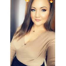 Eve Mahony (@evemahony_)