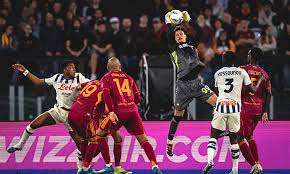 كومو المستفيد.. روما يتعادل مع أتالانتا