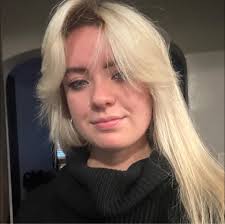 Claire Wayne in people