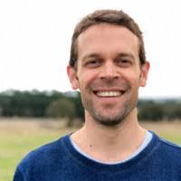 Edgar Billings's Instagram, Twitter & Facebook