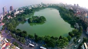 Hoan Kiem Lake in Hanoi: Discover the ...
