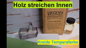 Auf lösemittelhaltige lacke sollten sie verzichten. Holz Deckend Streichen Farbig Innen Balken Und Holzdecken Mit Okologisch Sinnvollen Farben Youtube