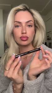 Laura Merciwr Smehtyst