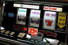 Slotomania.com has been visited by 10k+ users in the past month Casino Games Home Facebook