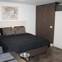 De encyclopedia wiki haat beginnetjes, omdat we zoveel mogelijk informatie wil geven. Die Besten Verfugbaren Hotels Und Unterkunfte In Der Nahe Von Zwijndrecht Niederlande